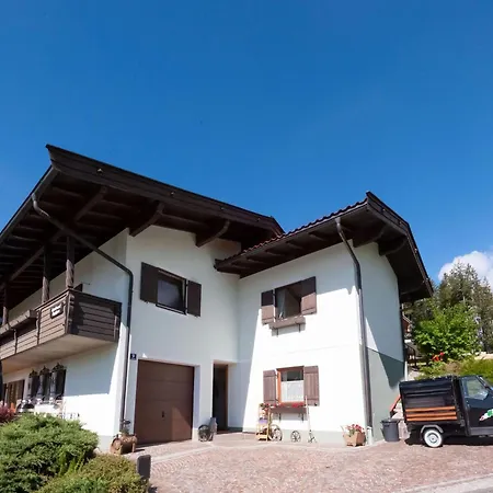 Wooden In St Johann In Tirol With A Terrace شقة سانكت يوهان ان تيرو